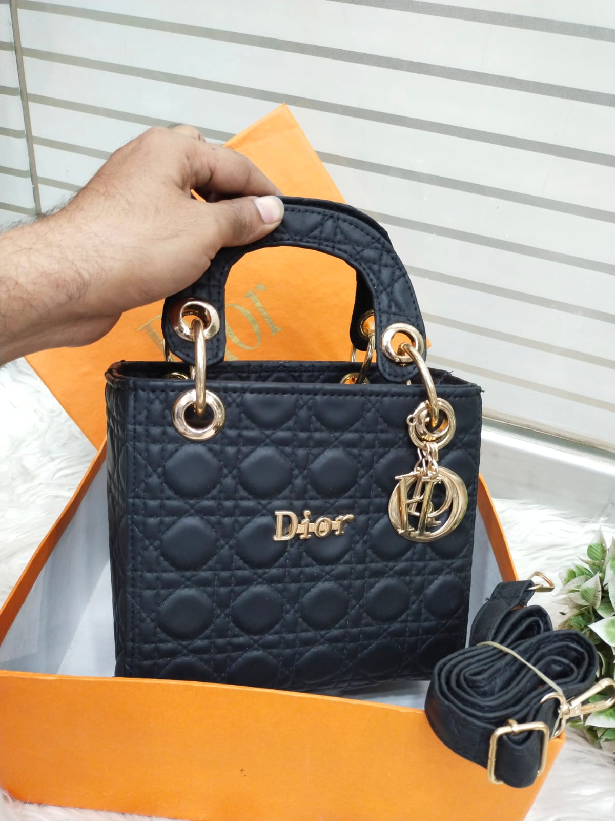 New Desgin Branded DIOR Small size handbag & crossbody bag